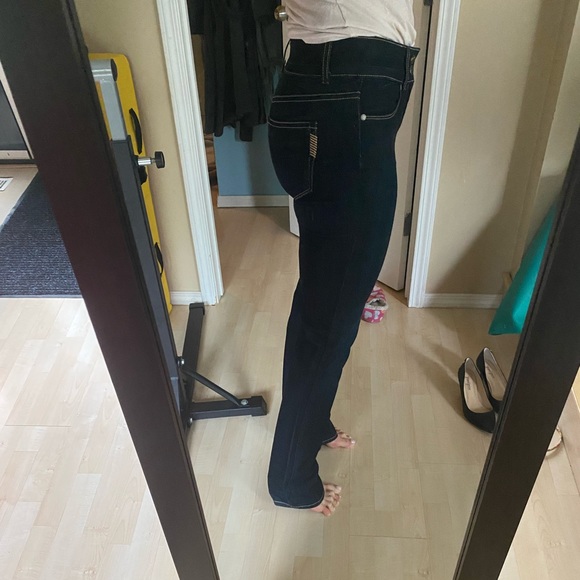 Paige Hidden Hills Straight Leg Jeans in size 27. Dark Wash. - Picture 3 of 6